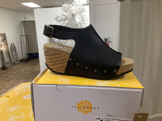 Yellow Box Black Wedge