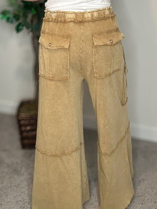 Easel- Latte Mineral Wash Pants