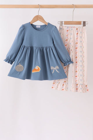 Pumpkin Pie Bow Embroidery Ruffle Pants Set - Close 9/26